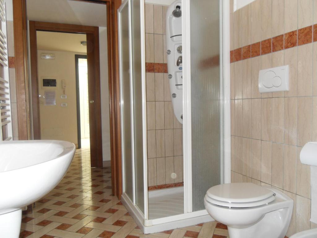 Quadruple Room,377445835:JPEG