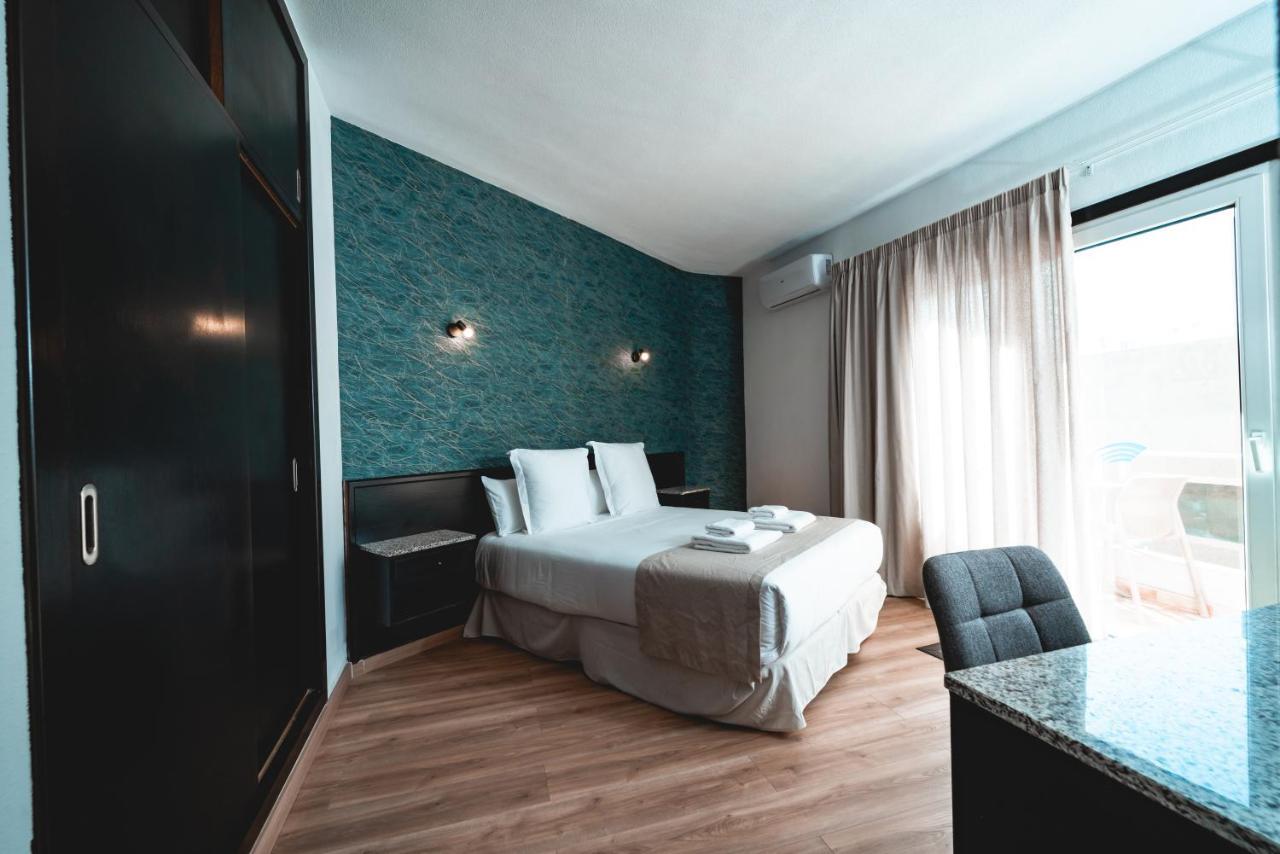 Doppelzimmer mit Balkon