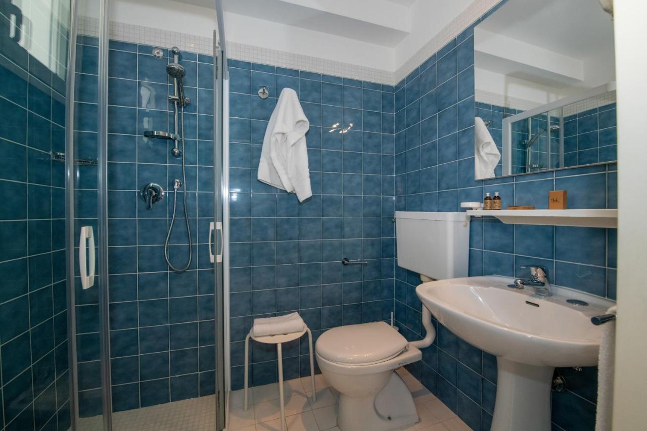Deluxe Familiekamer met Frontaal Uitzicht op de Zee