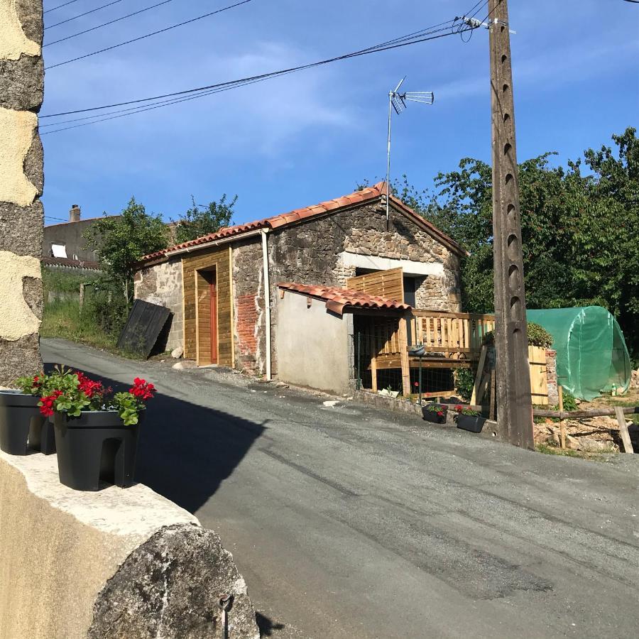 Chambre Deluxe (2 Adultes + 1 Enfant)