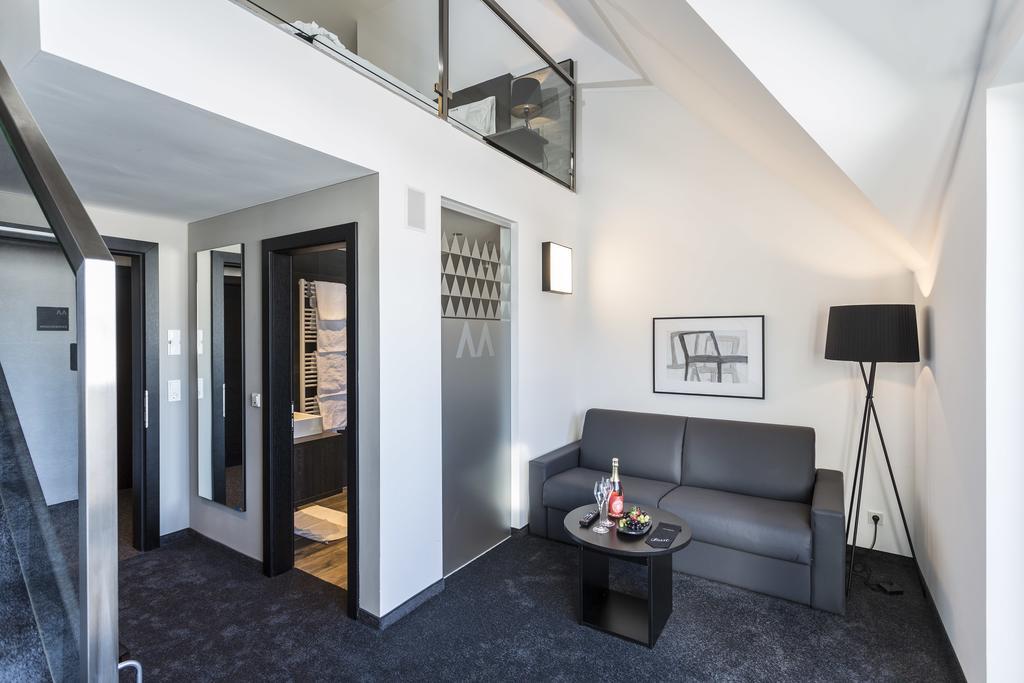 Loft Suite mit Schlafsofa