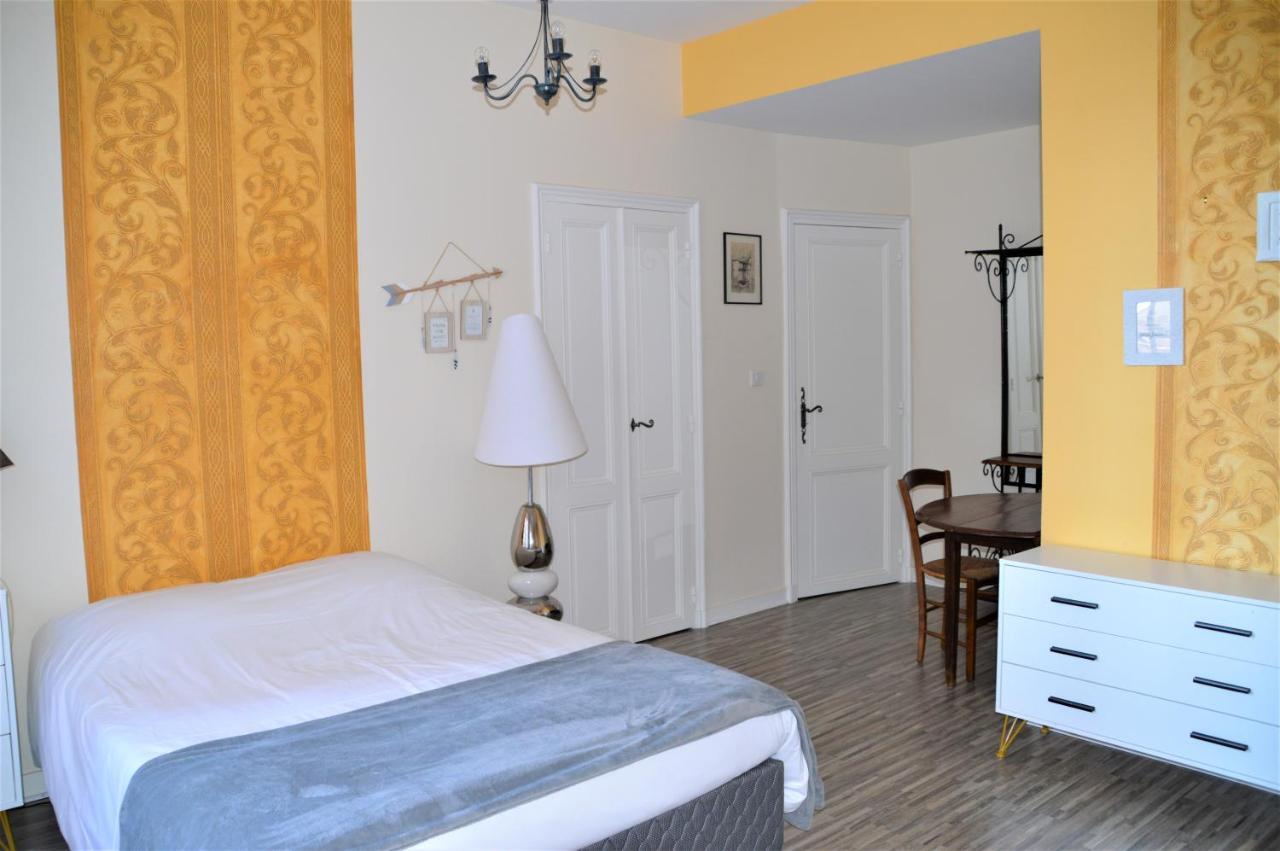 Chambre Quadruple avec Salle de Bains Privative