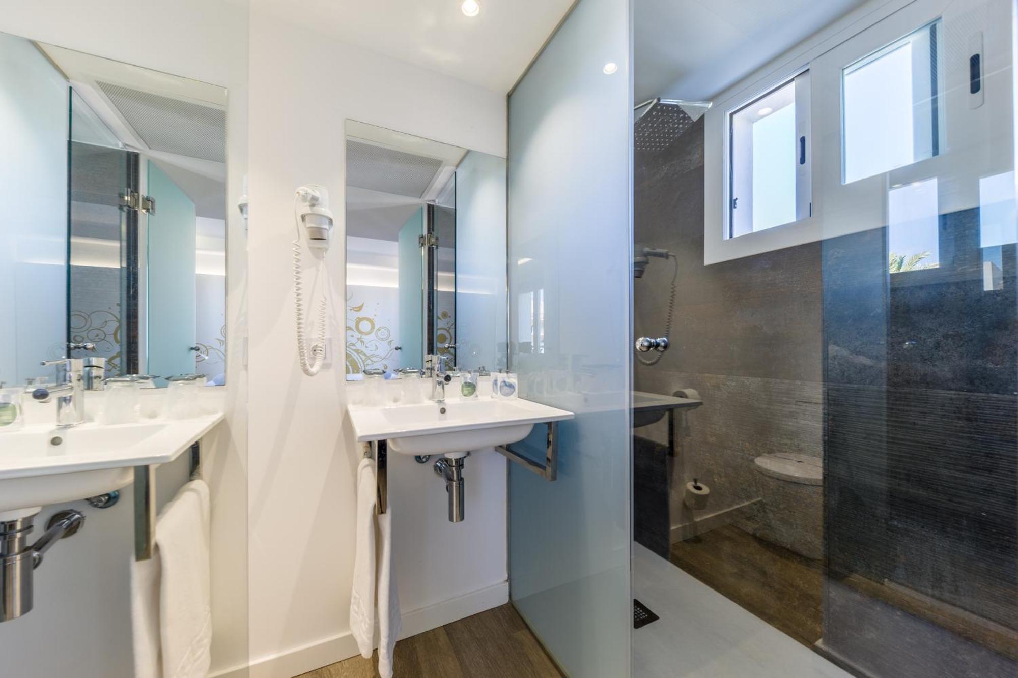 Quarto Duplo Standard