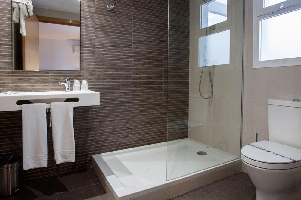 Twin Room with Terrace,1500212683:JPEG