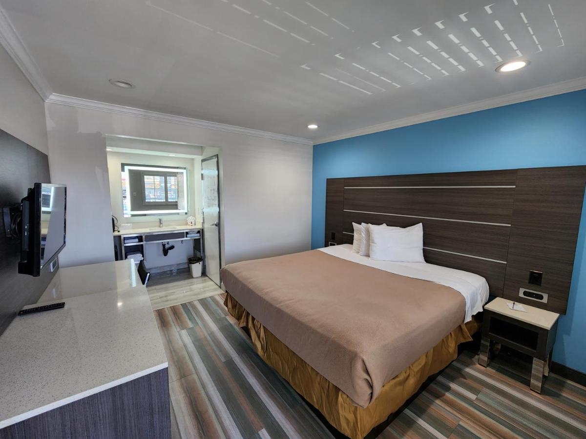 King Room- Non-Smoking