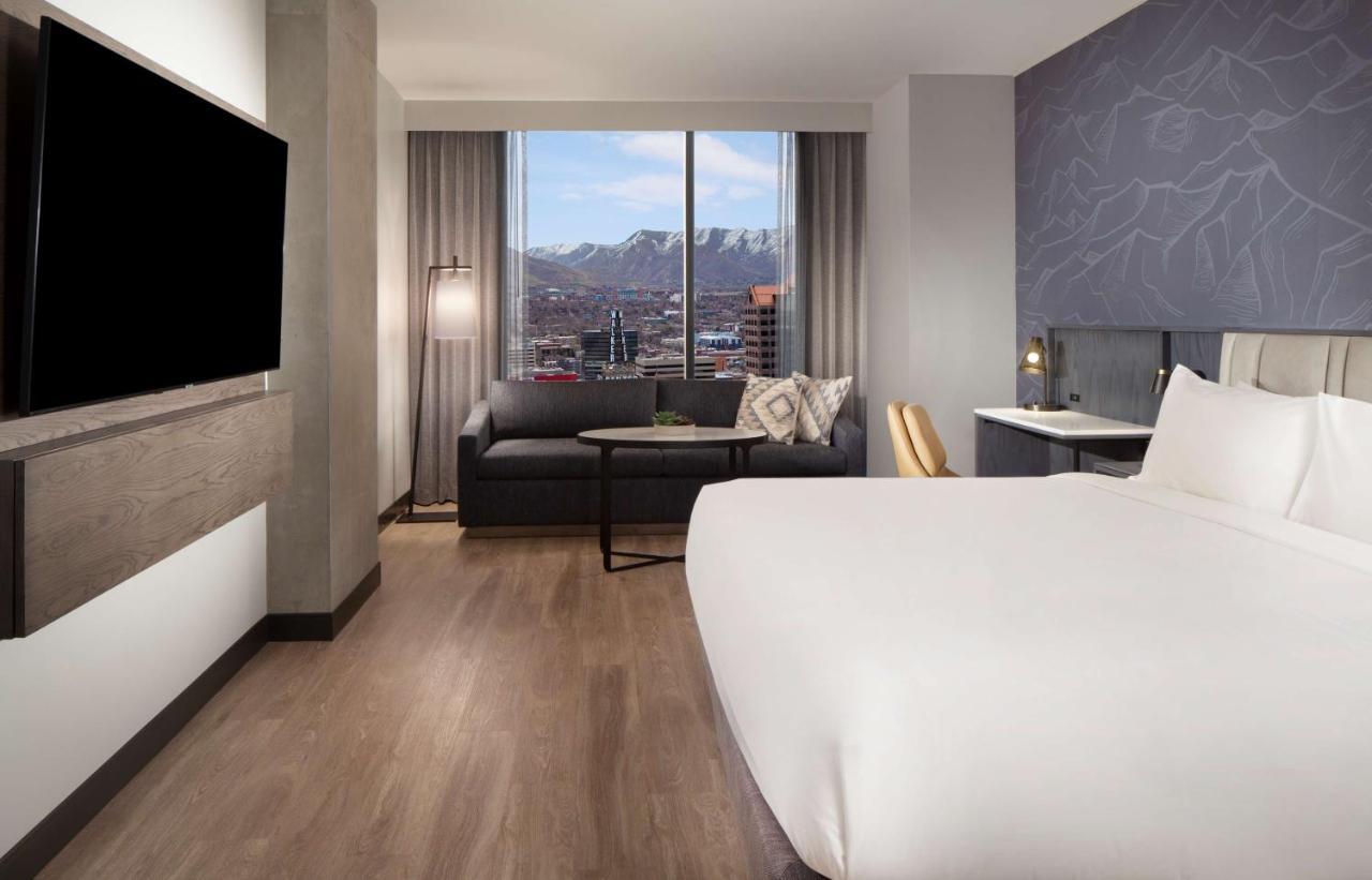 King Room with View,1299156823:JPEG