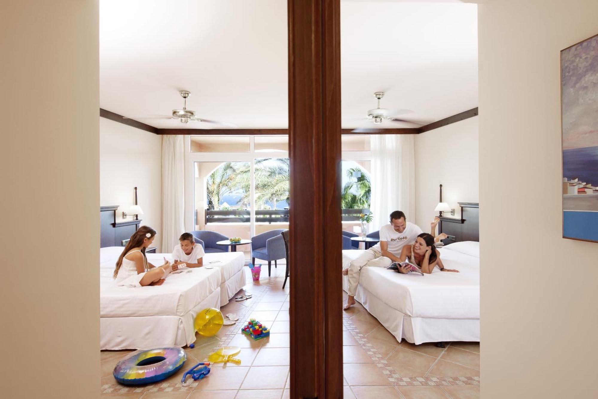 Habitación Familiar con vistas al mar