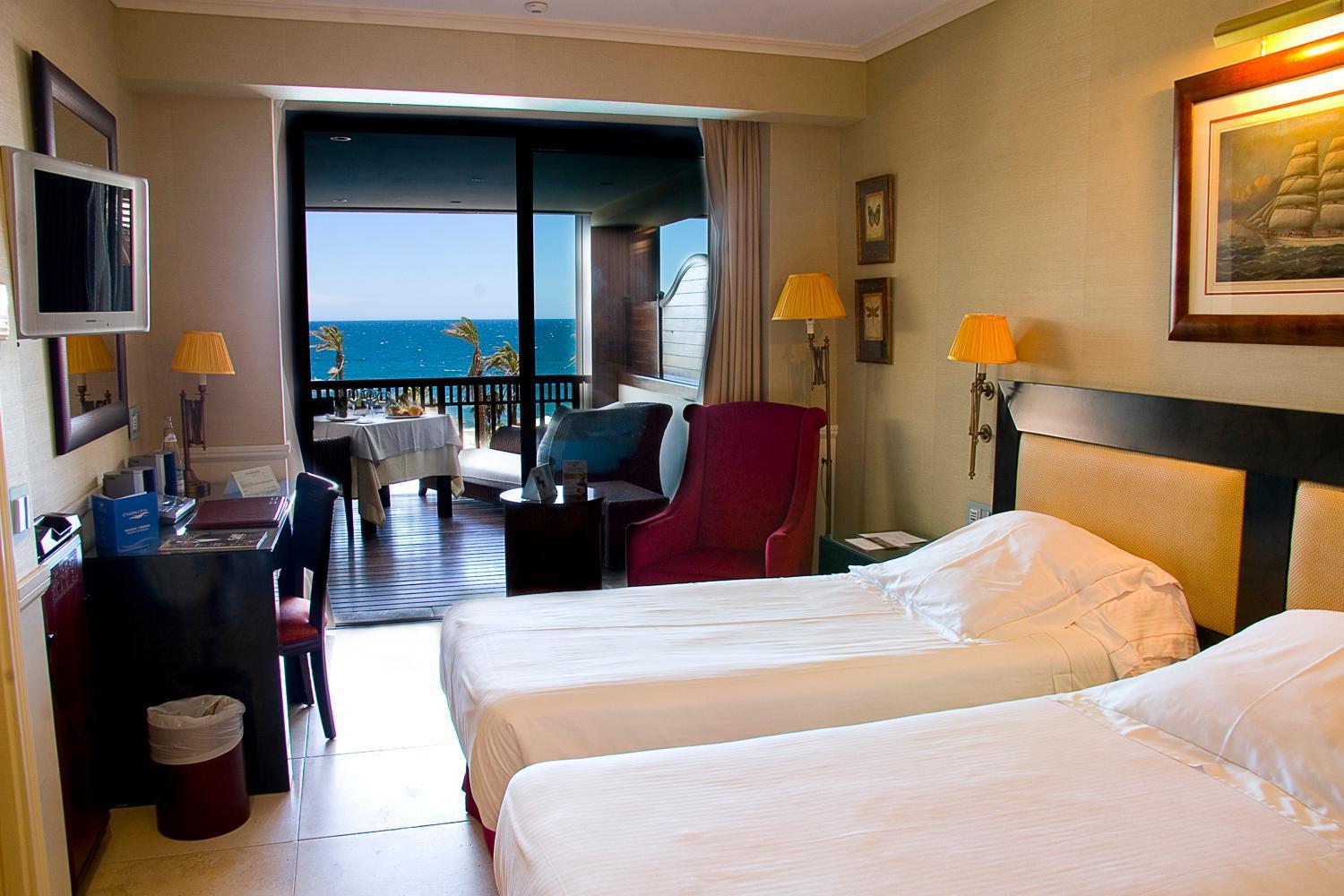 Superior Double or Twin Room with View,1272634384:JPEG