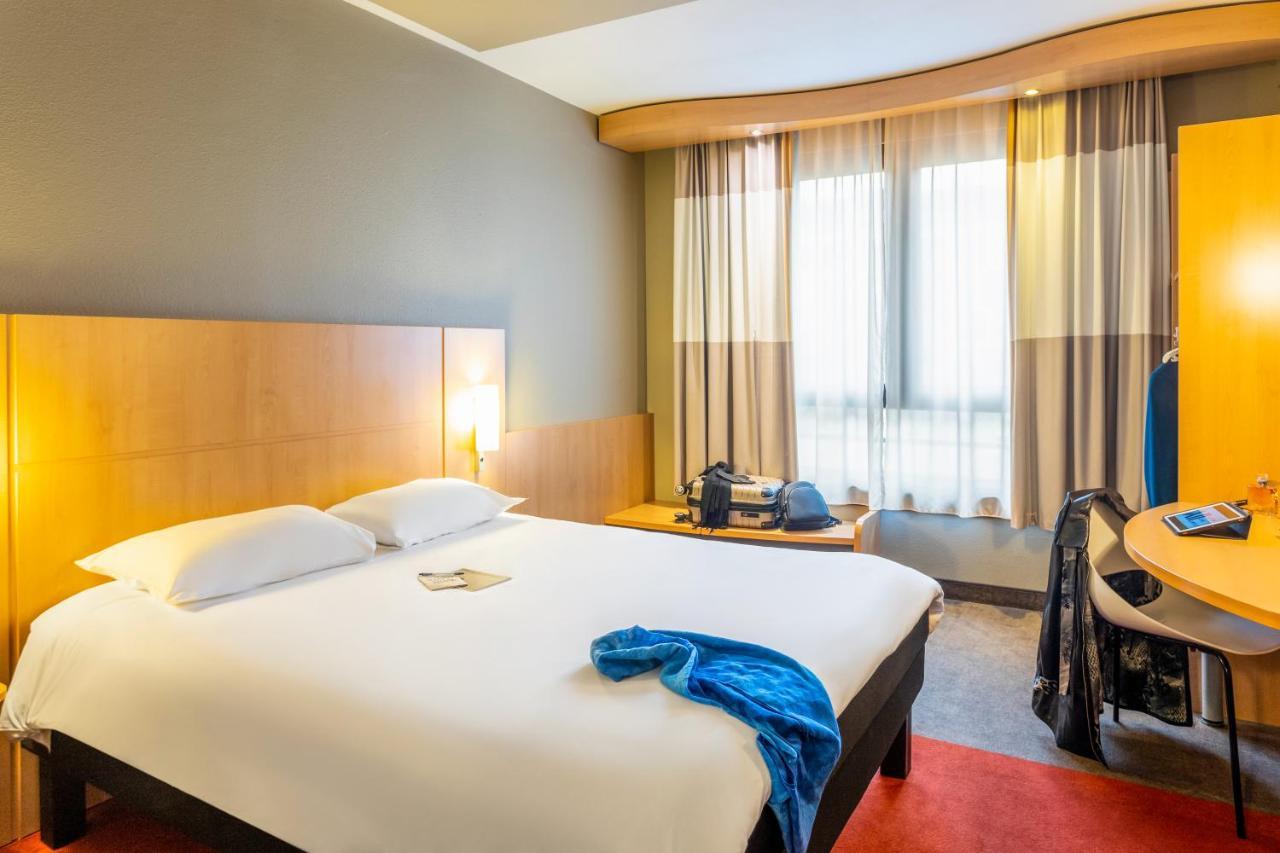 Double Room,1704829477:JPEG