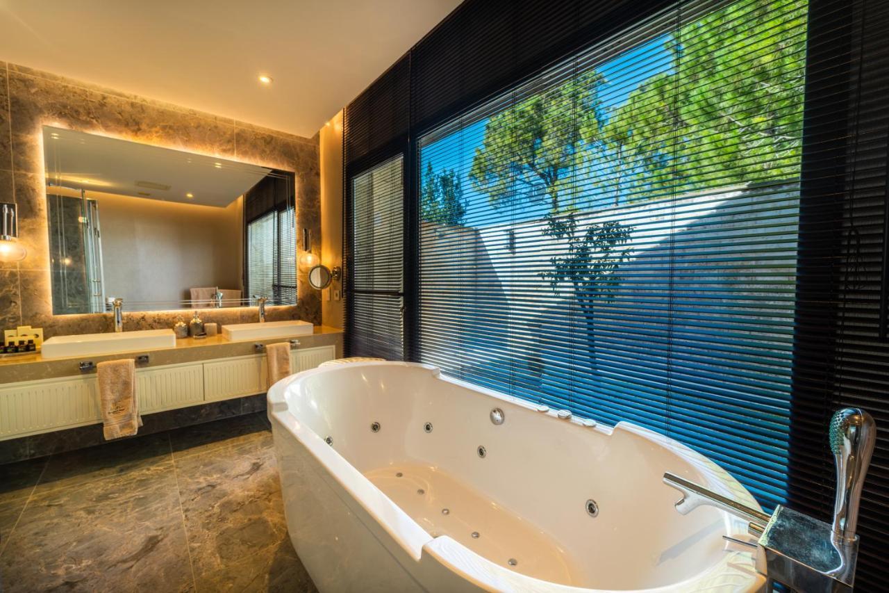 Superior Deluxe Villa with Private Pool (5 Adults + 2 Children)
