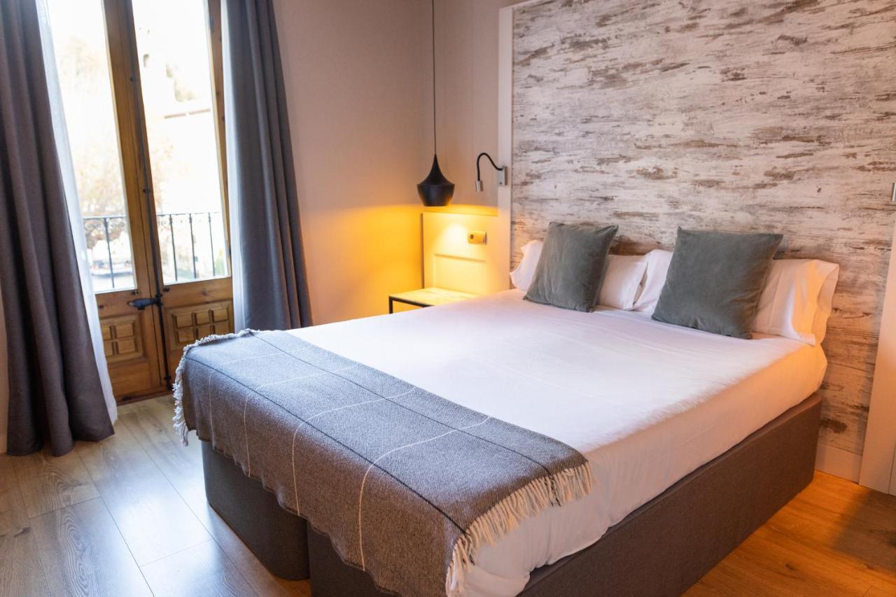 Double Room,1329684983:JPEG