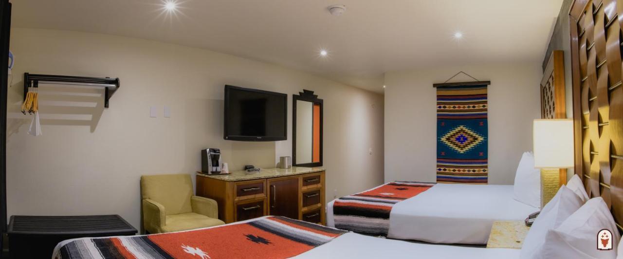 Standard Double Room,1329849515:JPEG