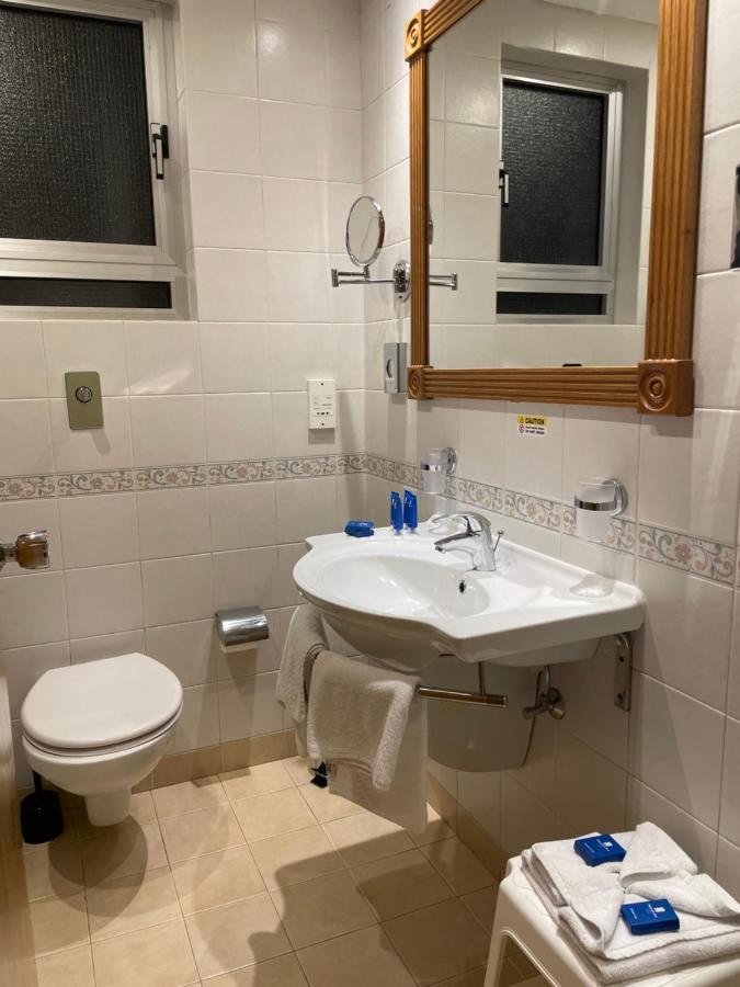 Quarto Individual com Vista Mar