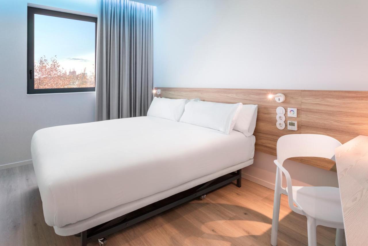 Quarto Duplo