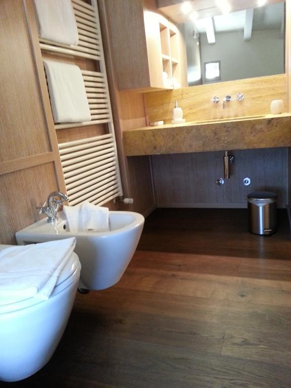 Camera Matrimoniale/Doppia con Letti Singoli con Bagno Privato