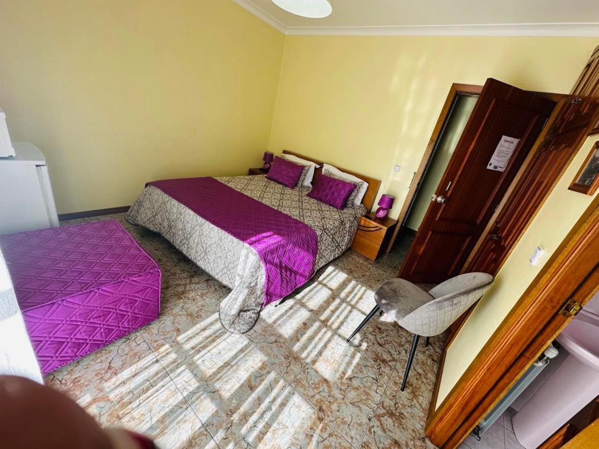 Quarto Triplo Básico