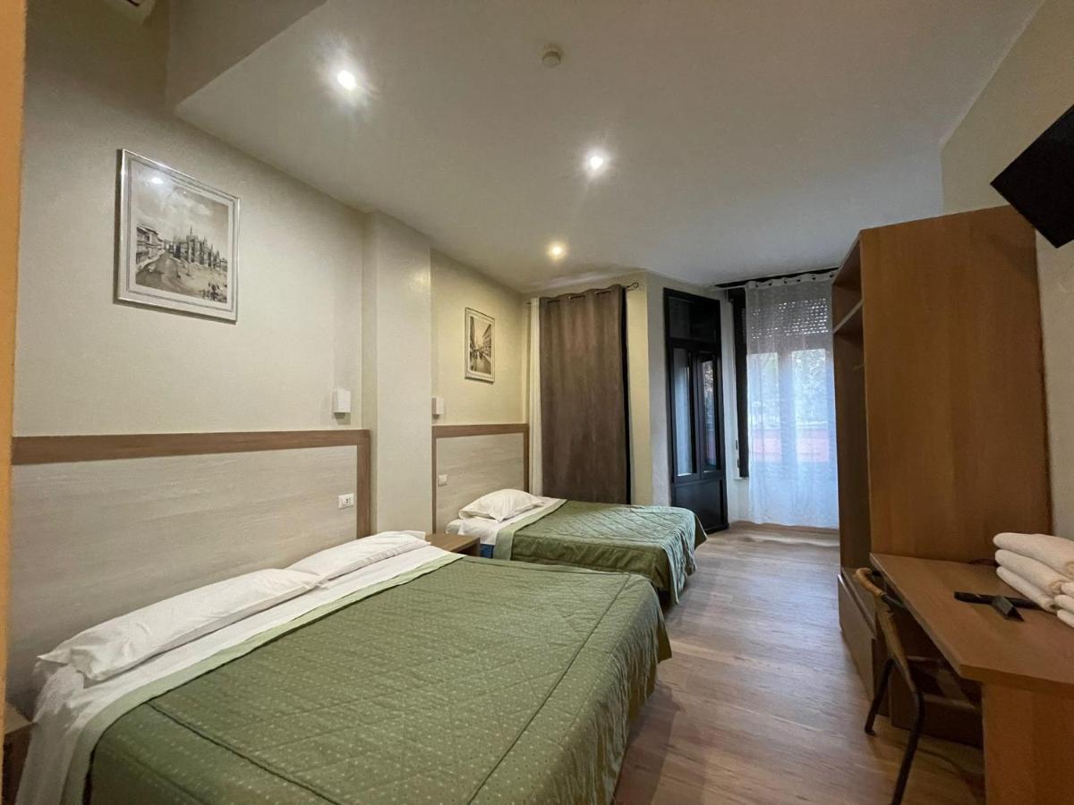 Quarto Triplo Económico - Rés-do-Chão