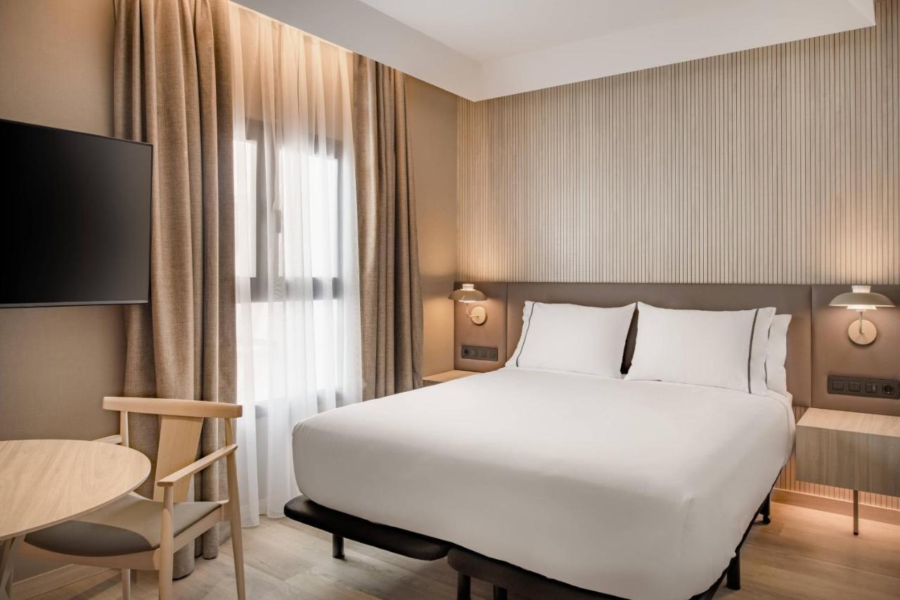 Chambre Lit Queen-Size Standard