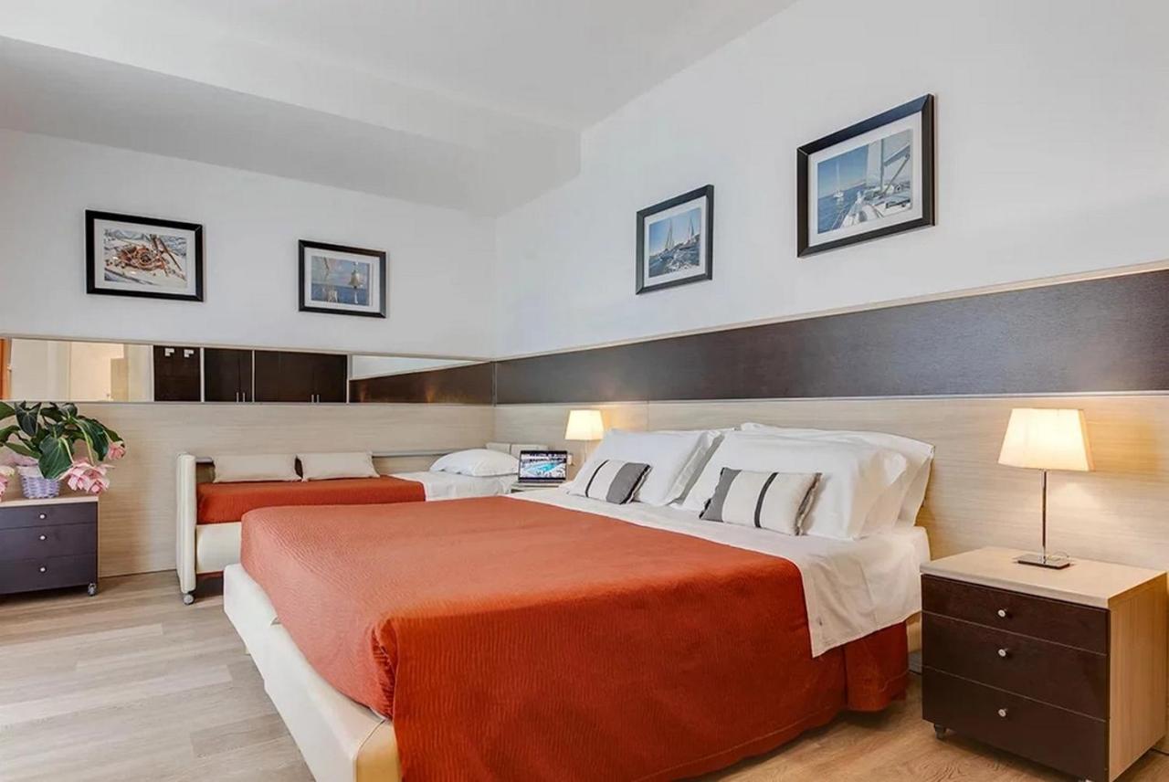 Comfort Quadruple Room,1372121567:JPEG
