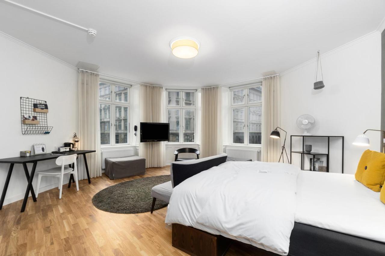 Besonders großes Zimmer