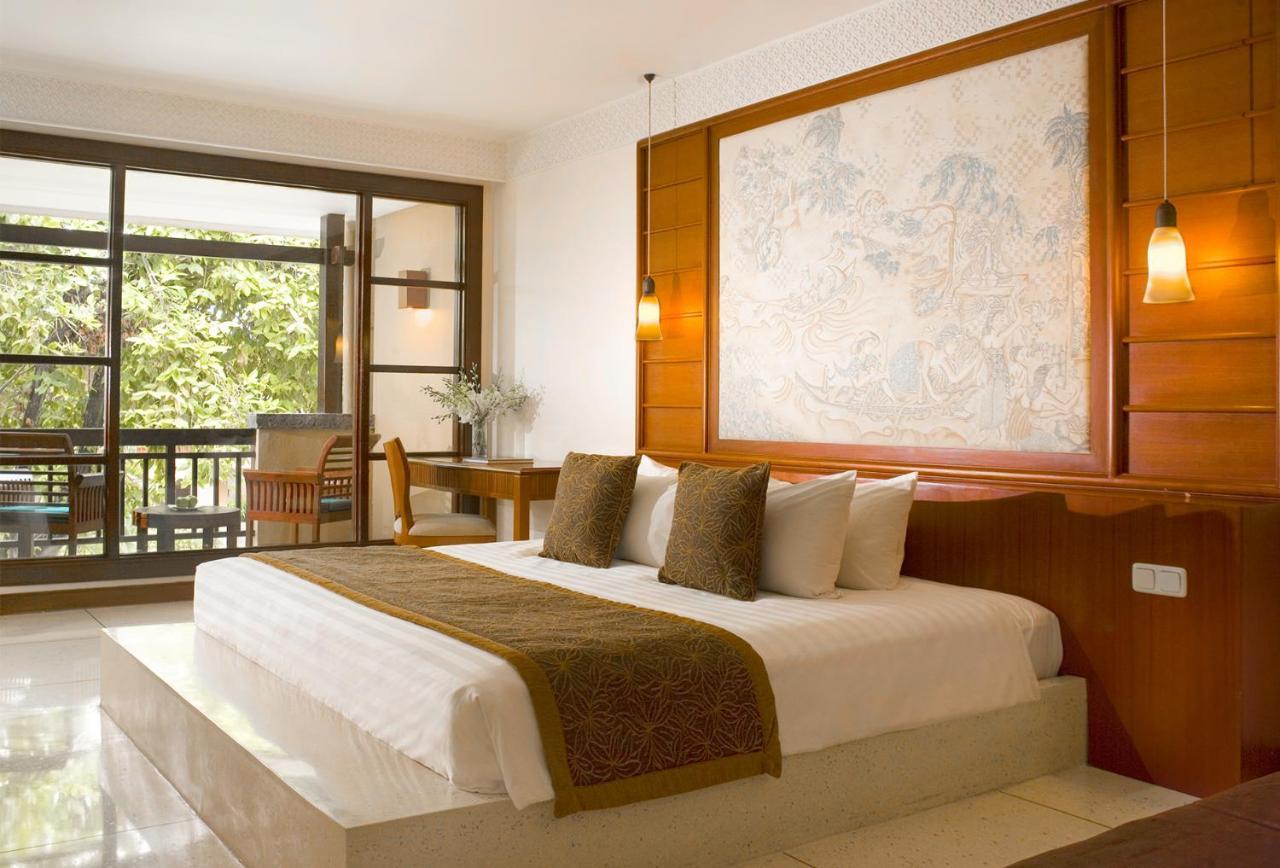 Embassy - Suite Kamer met Uitzicht op de Tuin