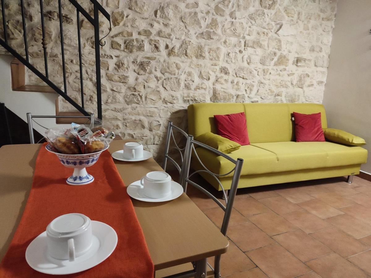 Appartamento con 2 Camere da Letto