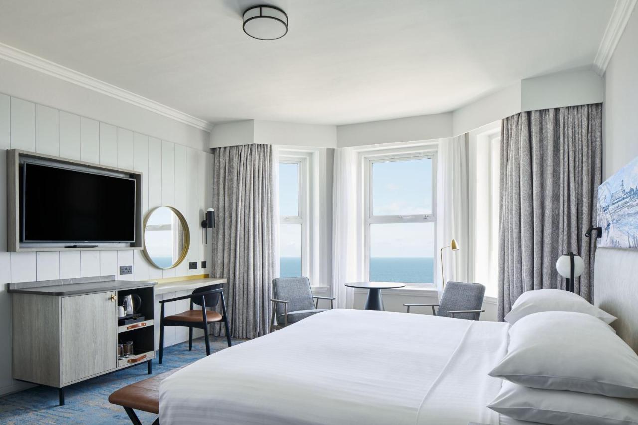 Junior King Suite with Sofa Bed and Sea View,1709989119:JPEG