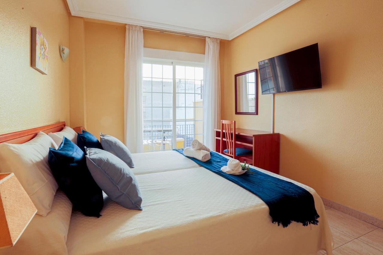 Exterior twin room,1367724371:JPEG