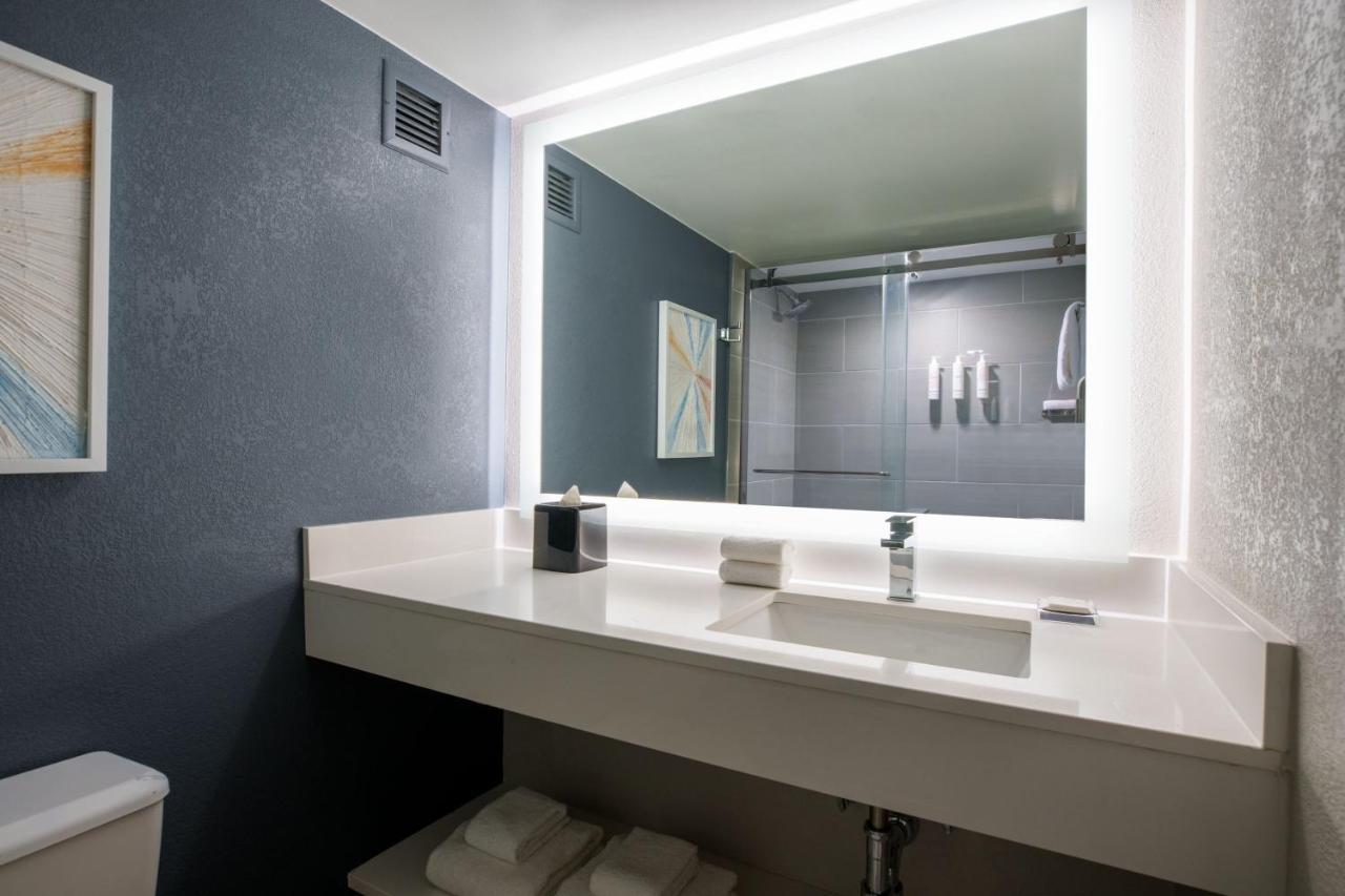 Double Room with 2 Double Beds,1641015720:JPEG