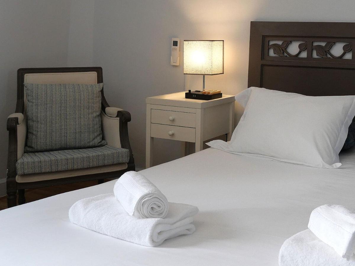 Chambre Simple - Grand Lit
