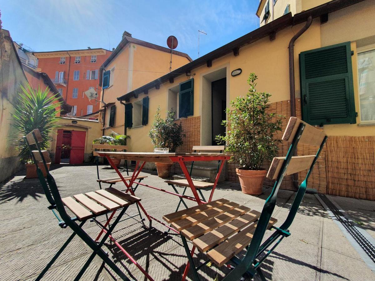 Casa con giardino in città