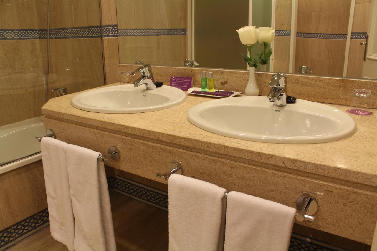 Junior Suite with Parking Included,1588045168:JPEG