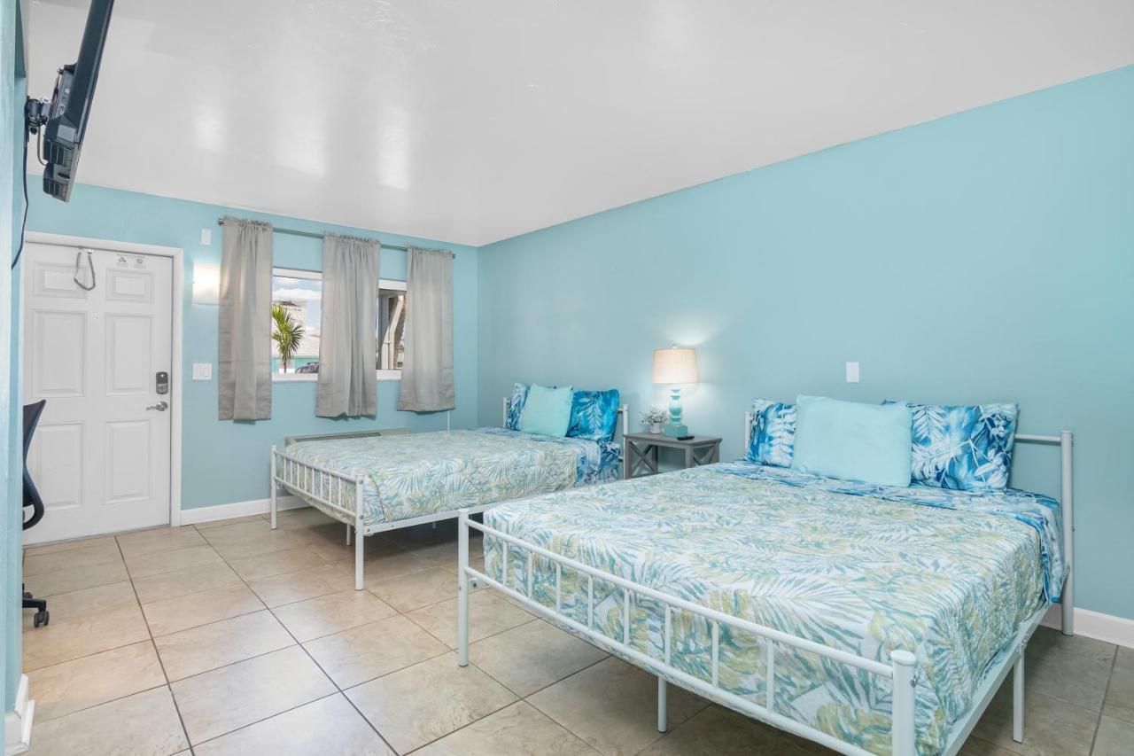 Zimmer mit 2 Queensize-Betten