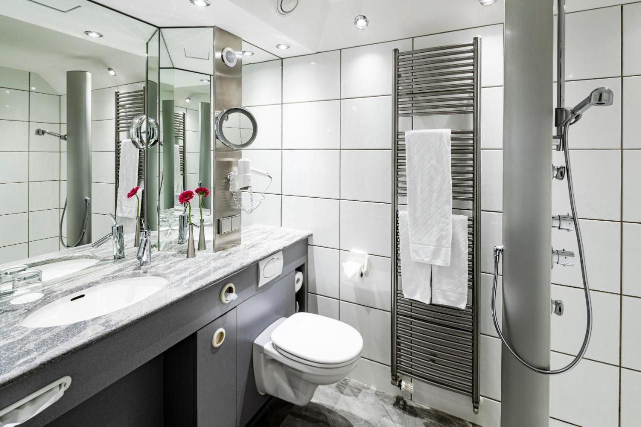 Einzelzimmer mit Dusche