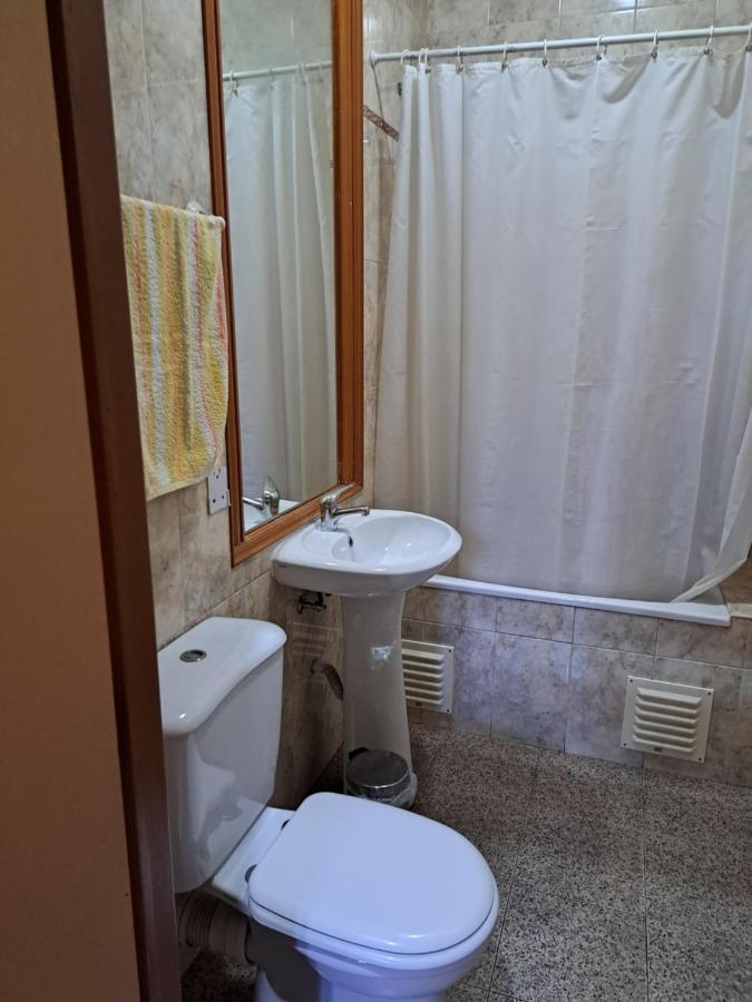 Quarto Twin com Casa de Banho Partilhada