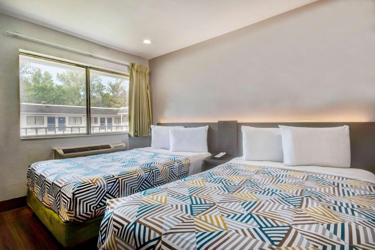 Standard Room with– Two Full Beds