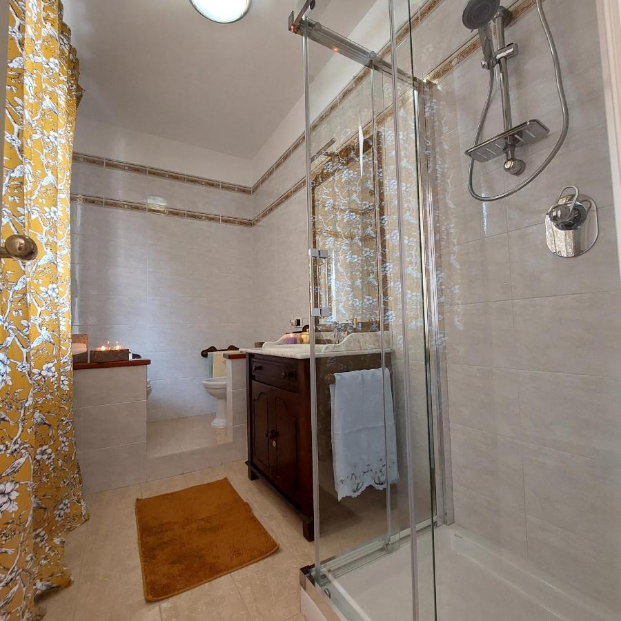 Deluxe Double Room,1586252722:JPEG