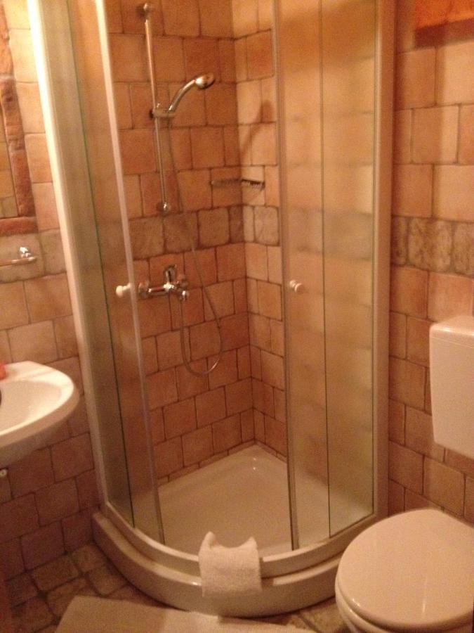 Apartment mit 1 Schlafzimmer (5 Erwachsene)