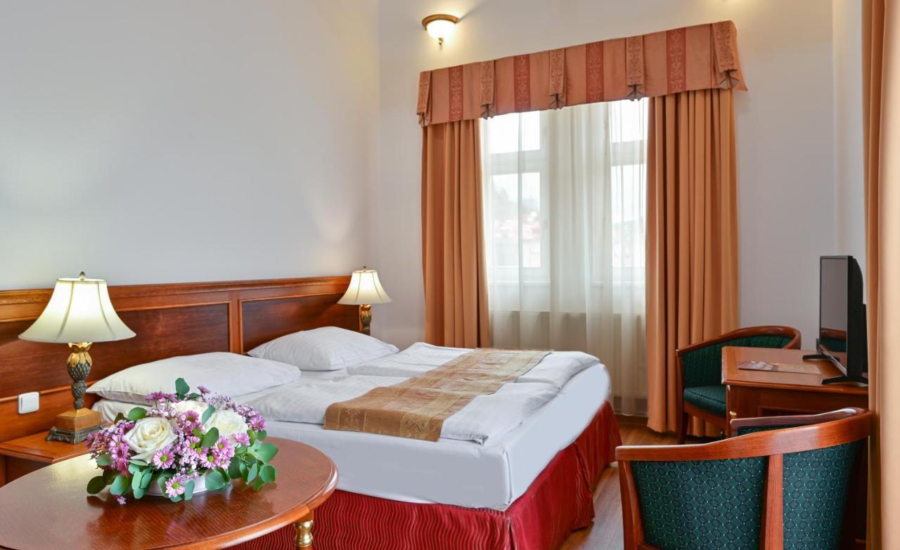 Deluxe Room with Terrace,1381107122:JPEG