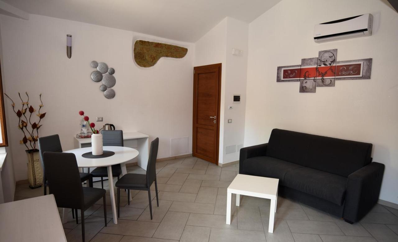 Deluxe Triple Room,1384231283:JPEG