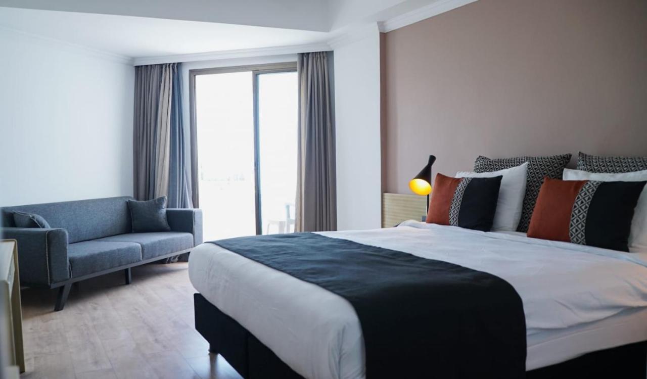 Standaard Tweepersoonskamer met 1 of 2 Bedden en Uitzicht op Zee