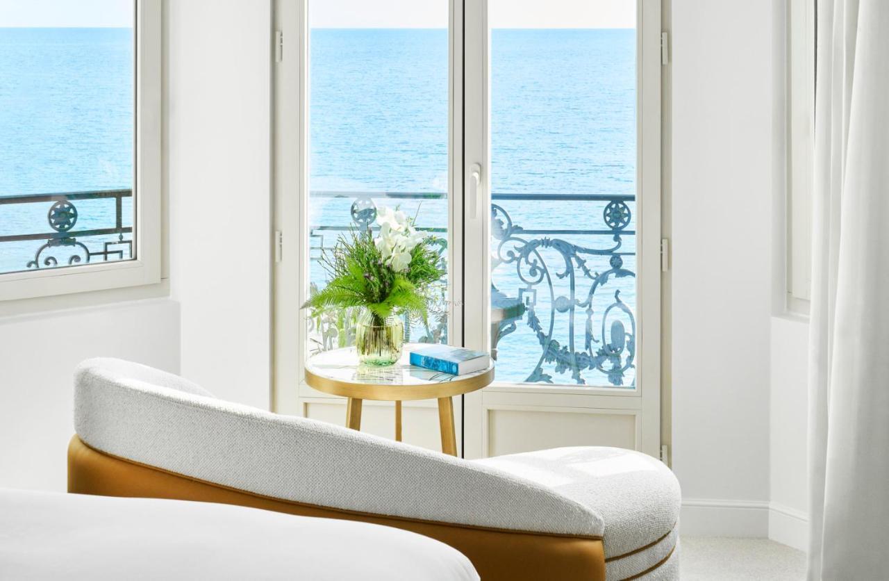 Premium Kamer met Kingsize Bed en Balkon - Uitzicht op Zee