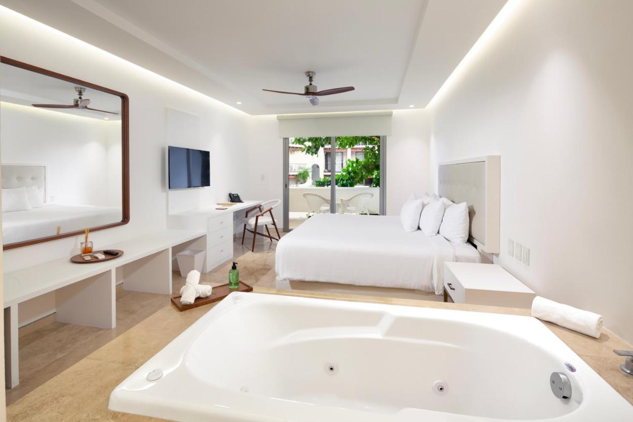 Premium Suite mit Whirlpool