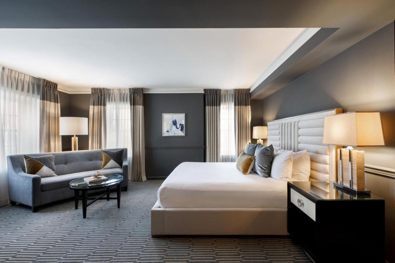 Deluxe King Room - Corner,1395471632:JPEG