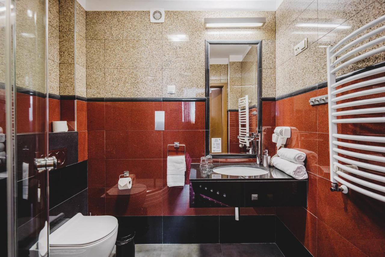 Großes Doppelzimmer