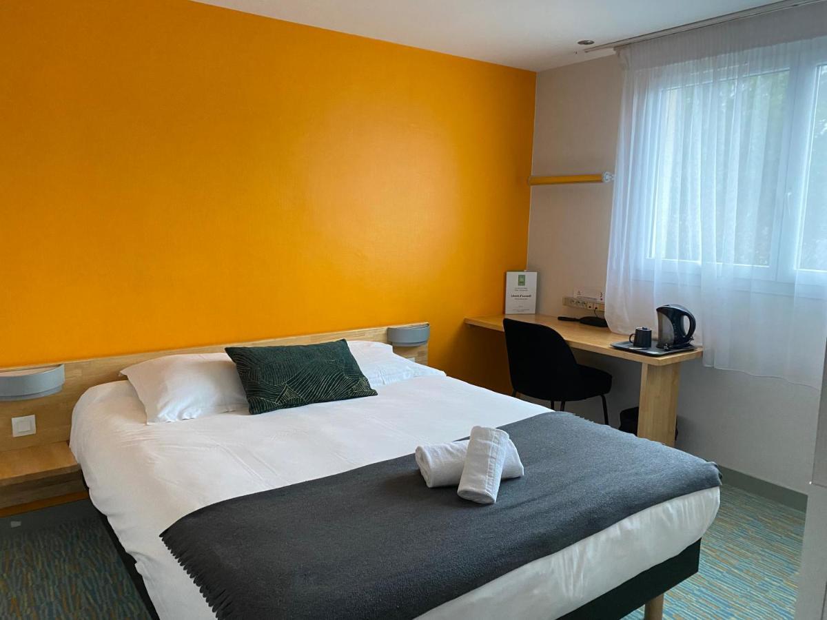 Chambre Double Classique avec Grand Lit