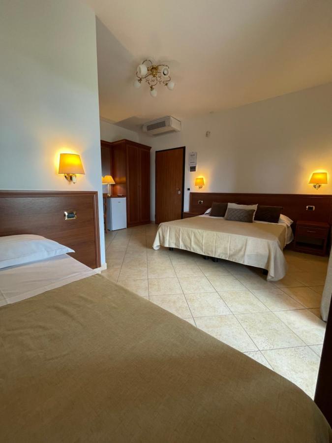 Standard Triple Room,1589655347:JPEG