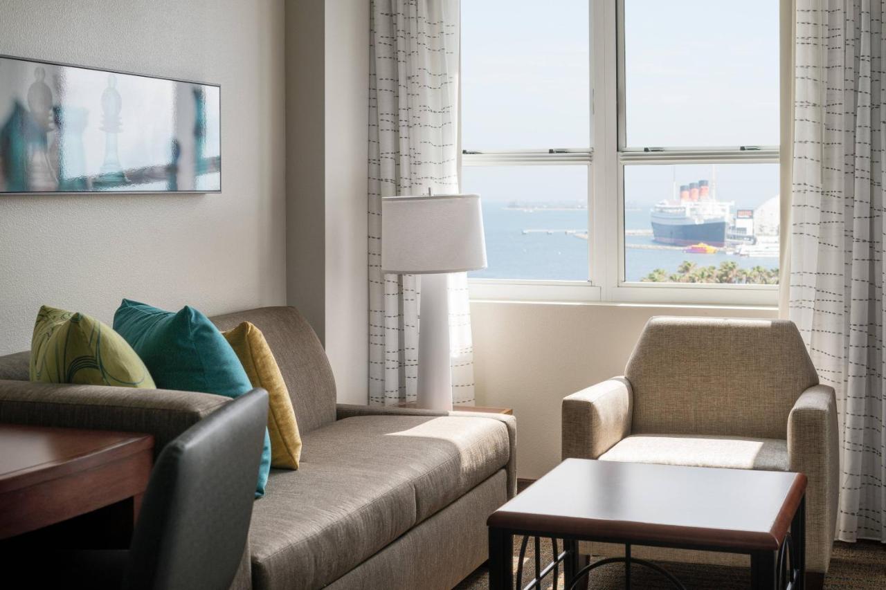 King Studio with Sofa Bed and Sea View