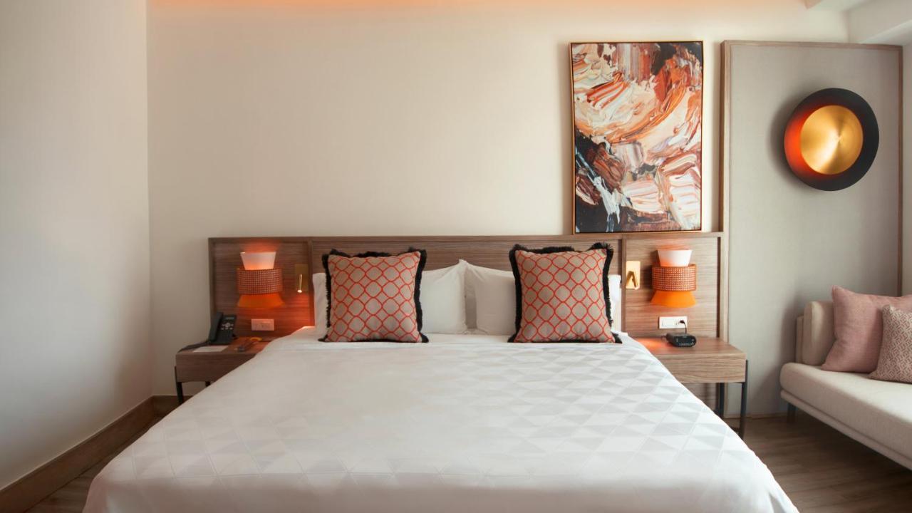 Habitación Doble con cama grande con vistas a la ciudad