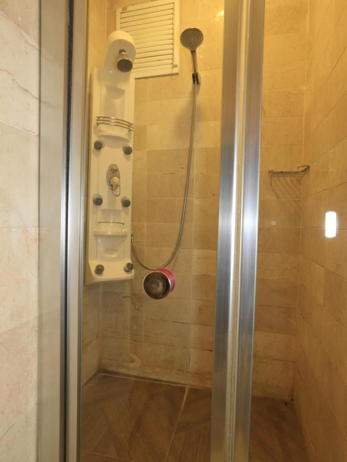 Quarto Triplo Standard